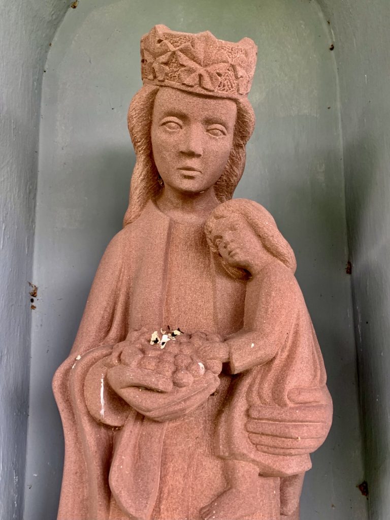 MOSELTOURER Leiwener Kapellchen Leiwen IMG 5269 1 768x1024