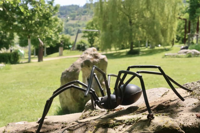 MOSELTOURER Skulpturenpark Bohnengarten Leiwen IMG 5105 768x512