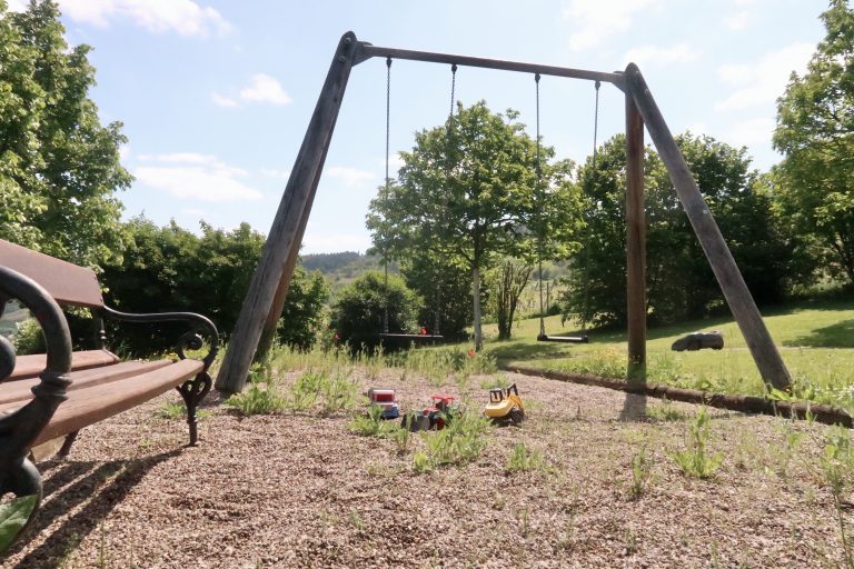 MOSELTOURER Skulpturenpark Bohnengarten Leiwen IMG 5108 768x512