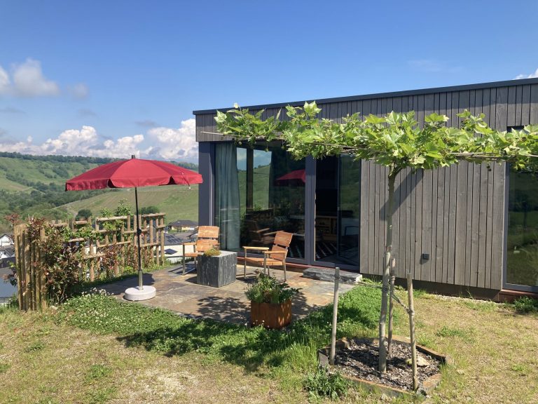 MOSELHOCH Ferienhaeuschen IMG 1699 2048x1536 1 768x576